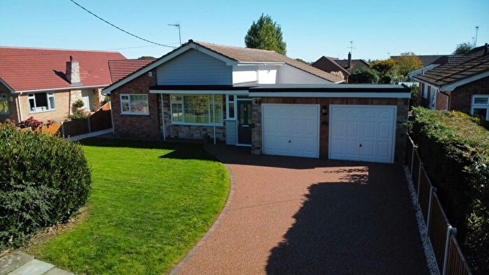 3 Bedroom Bungalow For Sale In Turpins Lane, Kirby Cross, Frinton-on-Sea, CO13