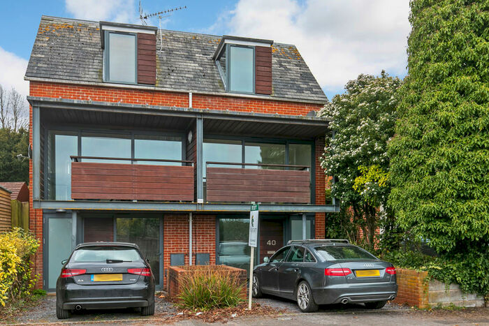 1 Bedroom Town House To Rent In Fordington Avenue, Winchester, SO22