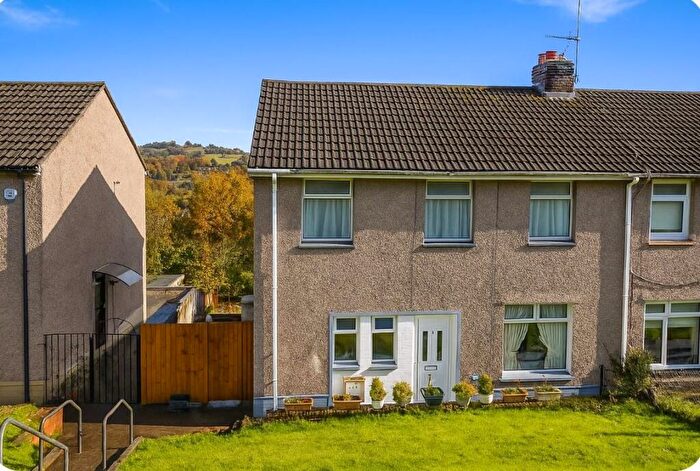 3 Bedroom End Of Terrace House For Sale In Channel View, Risca, Newport, NP11