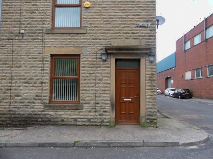 2 Bedroom Terraced House To Rent In Edmund Street, Milnrow, Rochdale, OL16