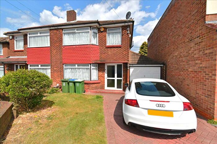 3 Bedroom House To Rent In Rudland Road, Bexleyheath, DA7