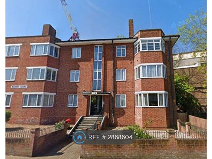 2 Bedroom Flat To Rent In Bonnersfield Lane, Harrow, HA1