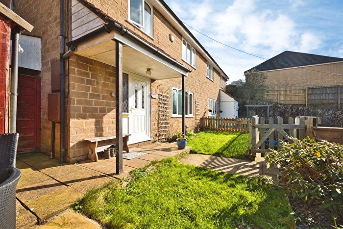 3 Bedroom Semi Detached House For Sale In North Street, Crewkerne, TA18