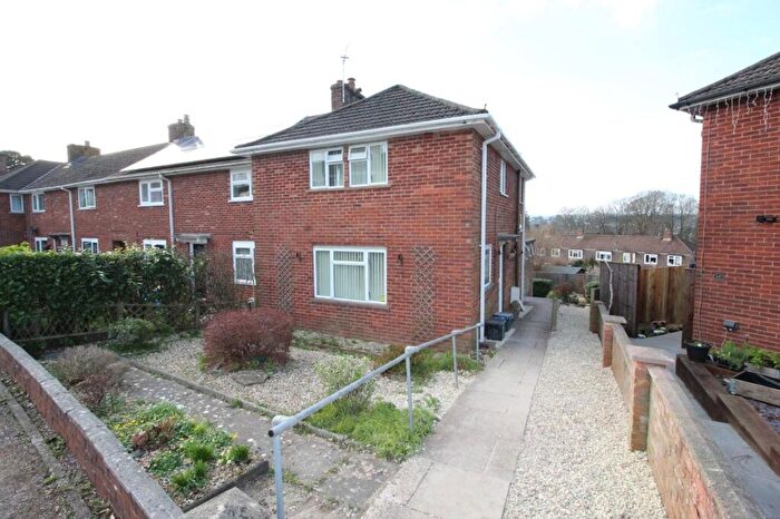 3 Bedroom House To Rent In Harrowby Close, Tiverton, EX16