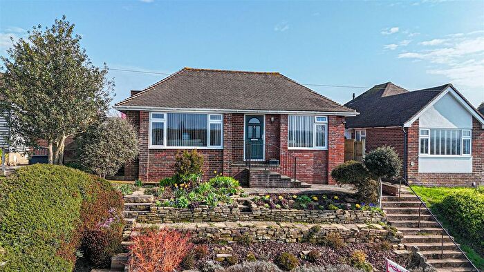 3 Bedroom Detached Bungalow For Sale In Park View, Hastings, TN34