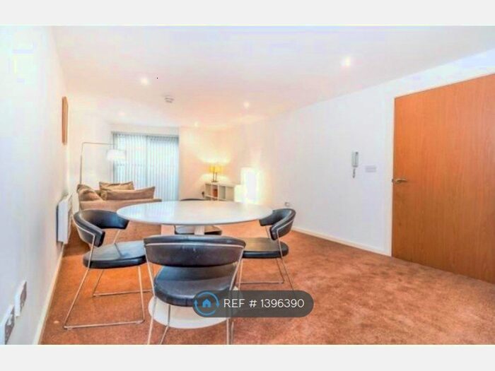 1 Bedroom Flat To Rent In The Citadel, Manchester, M4