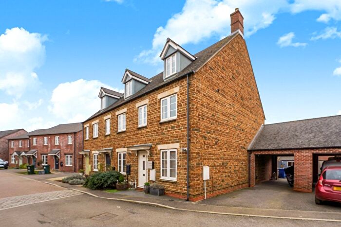 3 Bedroom End Terrace House For Sale In Goldings Road, Hook Norton, Banbury, Oxfordshire, OX15