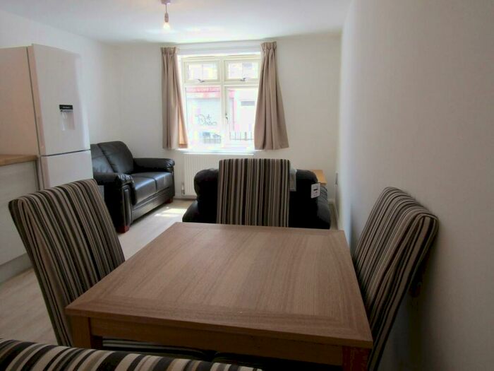 3 Bedroom Flat To Rent In Silver Street, Peterborough, PE2