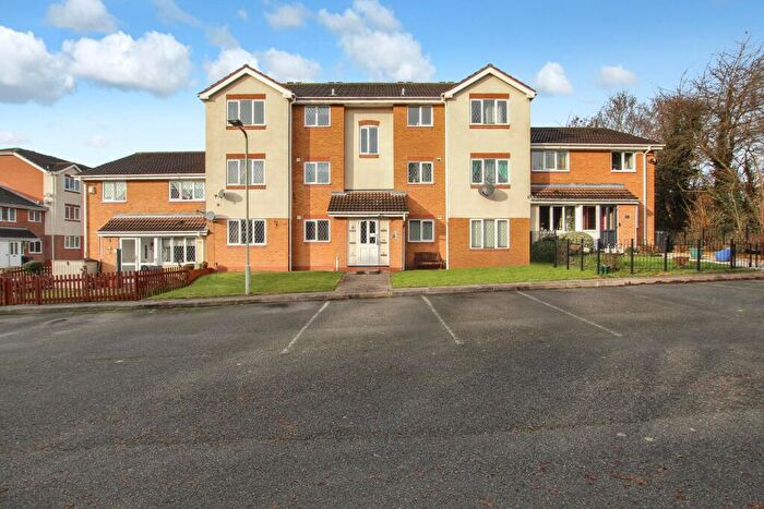 2 Bedroom Flat For Sale In Ash Drive, Measham, DE12