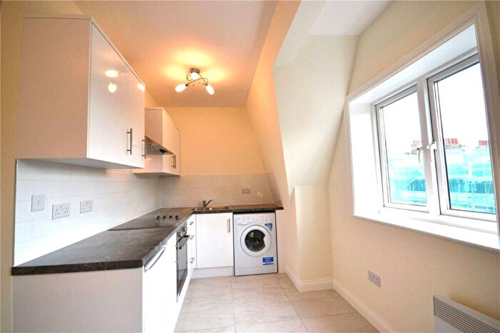 1 Bedroom Apartment To Rent In Allitsen Road, St Johns Wood, London, NW8
