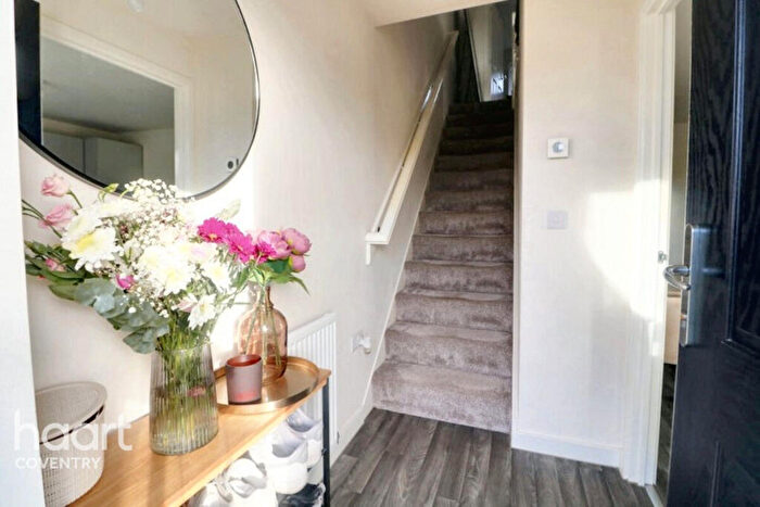 3 Bedroom End Of Terrace House For Sale In Hall Green Drive, Coventry, CV7