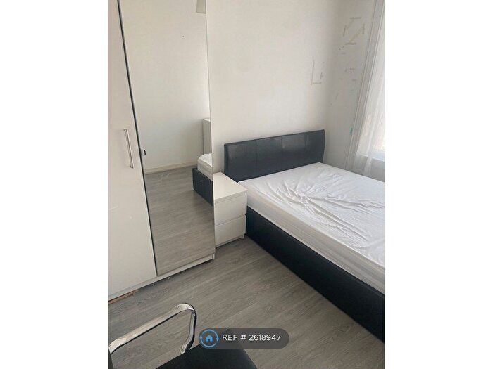 1 Bedroom Flat To Rent In Hardman Street, Liverpool, L1