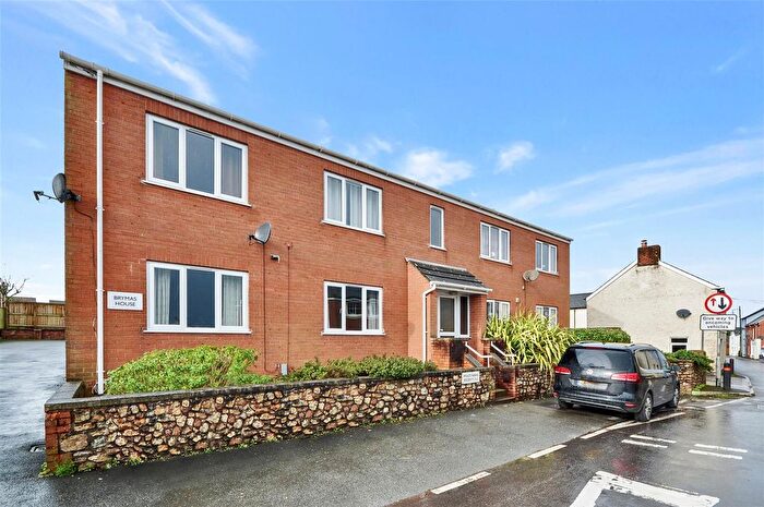 8 Bedroom Block Of Flats For Sale In Rockwell Green, Wellington, TA21