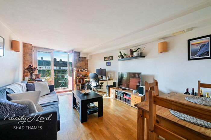 1 Bedroom Apartment For Sale In Globe Wharf, Rotherhithe Street, SE16
