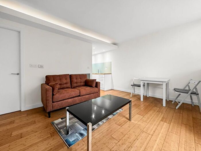 1 Bedroom Apartment To Rent In New York Apartments, Cross York Street, Leeds, LS2