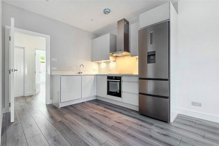 2 Bedroom Maisonette To Rent In Hetherington Road, Shepperton, Surrey, TW17