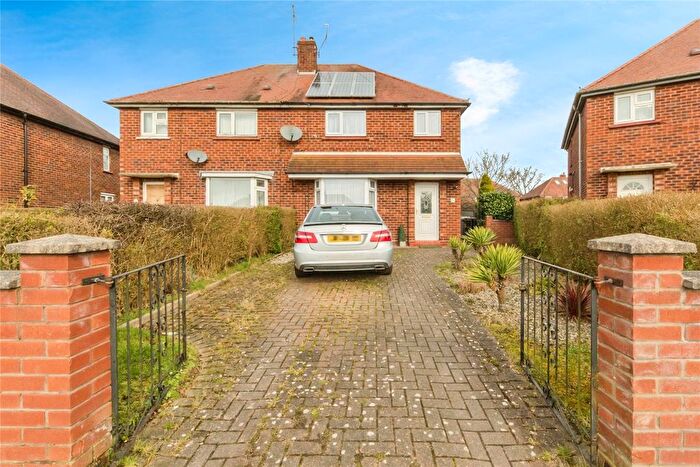 3 Bedroom Semi-Detached House For Sale In Rudheath Close, Crewe, Cheshire, CW2