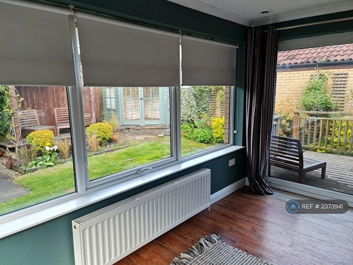 2 Bedroom Bungalow To Rent In Robert Bruce Court, Larbert, FK5