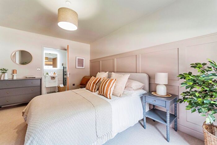 2 Bedroom Detached Bungalow For Sale In Valley Lane, Mansfield, NG18