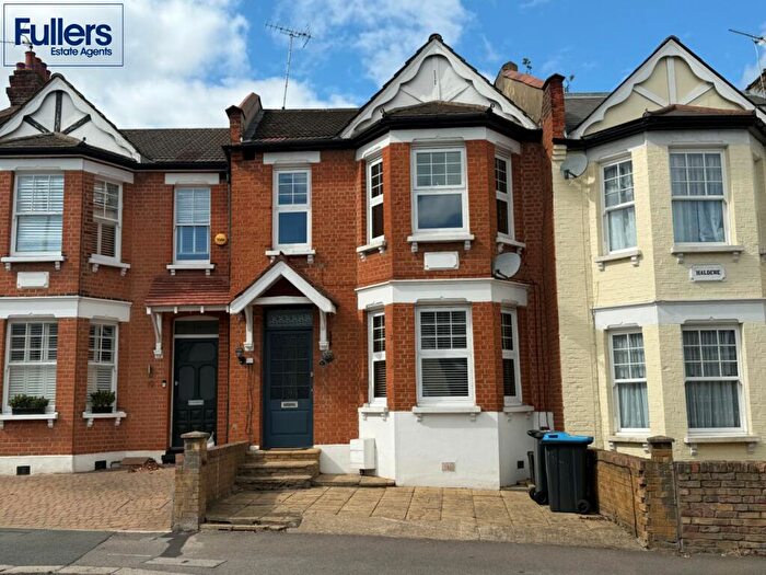 3 Bedroom Terraced House To Rent In Hoppers Road, Southgate, Enfield, N21