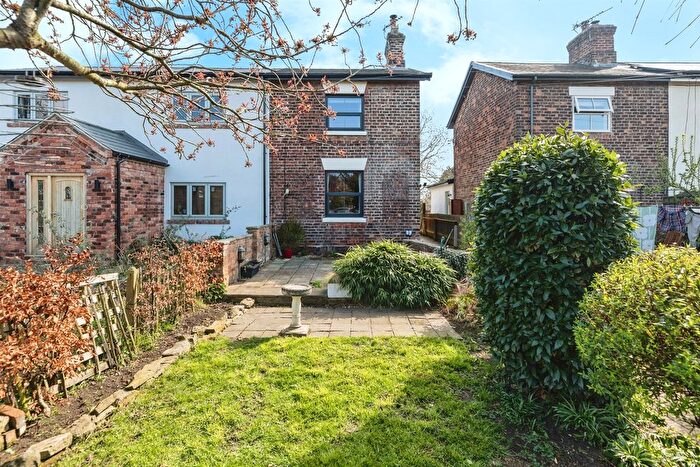 2 Bedroom Semi-Detached House For Sale In Station Cottages, Temple Hirst, Selby, YO8