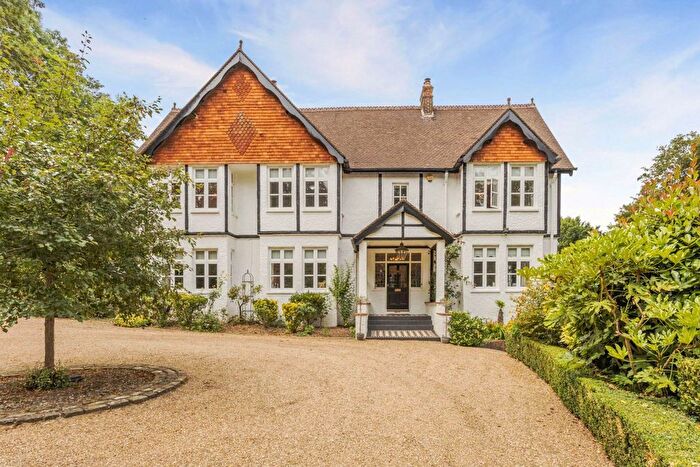 7 Bedroom Detached House For Sale In Langley Road, Chipperfield, WD4