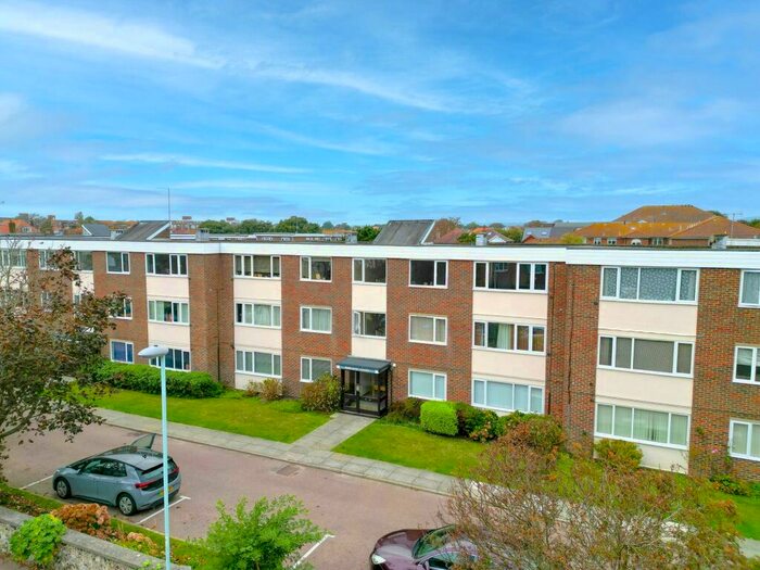 2 Bedroom Flat To Rent In Bath Road, Worthing, BN11