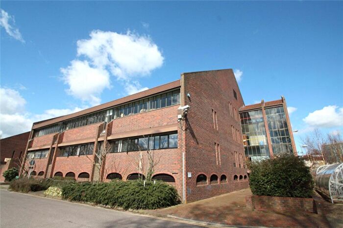 2 Bedroom Apartment To Rent In St Edmund House, Rope Walk, Ipswich, Suffolk, IP4