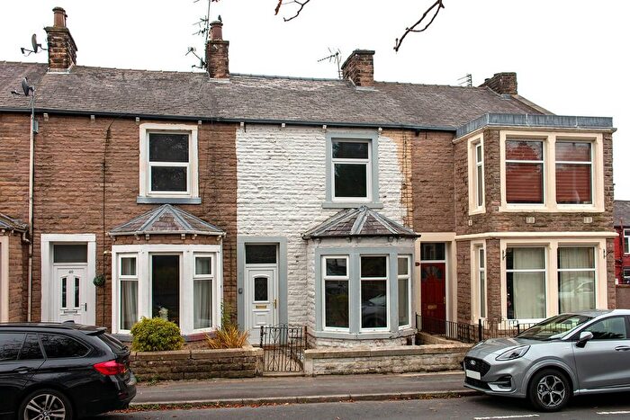 3 Bedroom Terraced House To Rent In Padiham, Lancashire, BB12