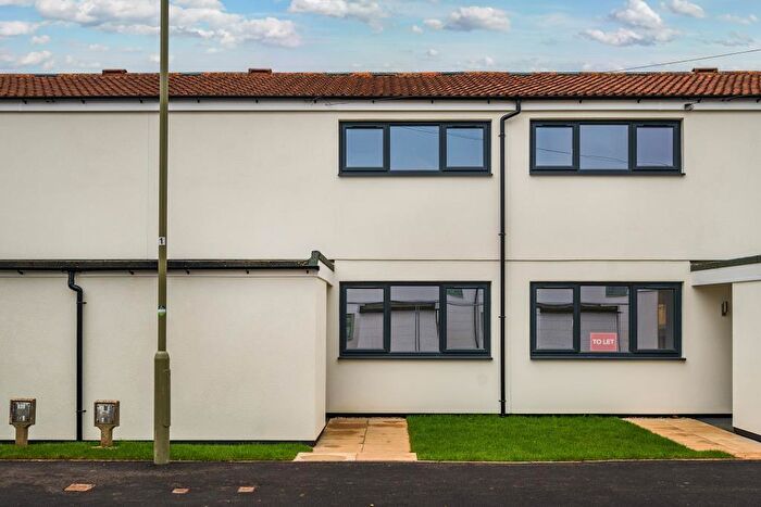 2 Bedroom Terraced House To Rent In Kenley Avenue, Carterton, OX18