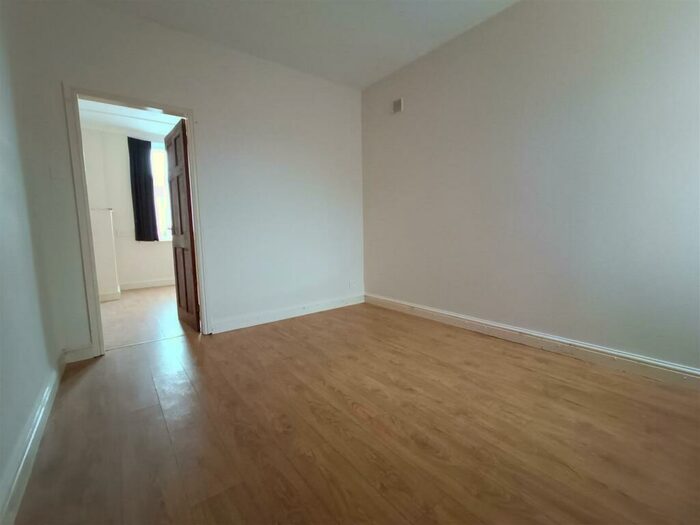 1 Bedroom Apartment To Rent In Upperton Road, Leicester, LE3