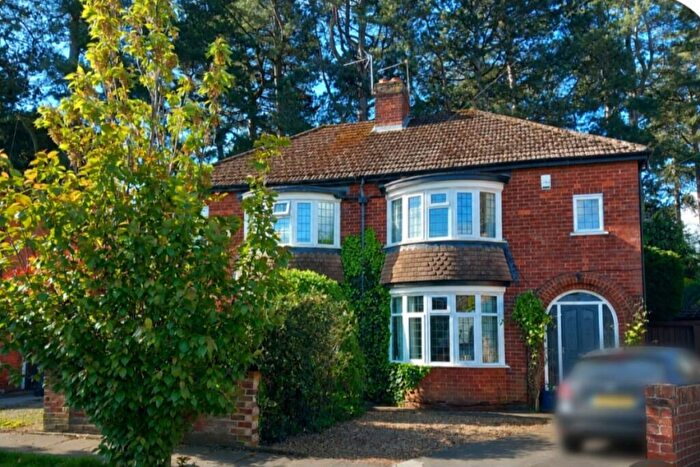 3 Bedroom Semi Detached House For Sale In Danesmoor Crescent, Darlington, DL3