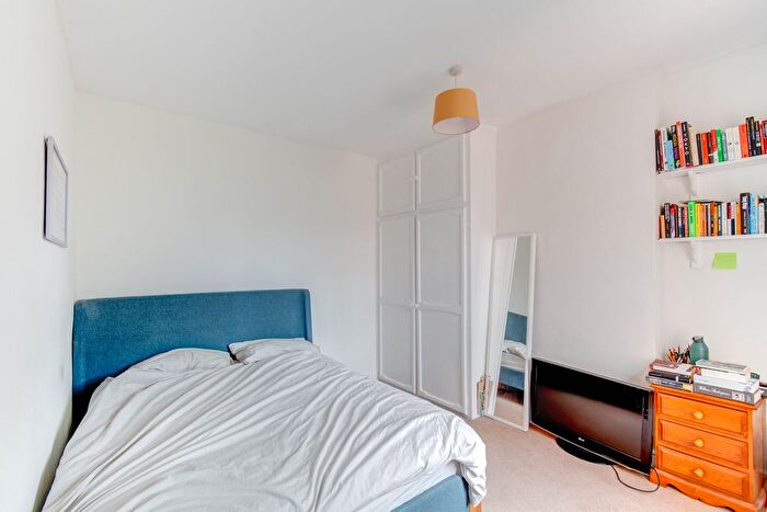 2 Bedroom Terraced House To Rent In Warwards Lane, Birmingham, West Midlands, B29