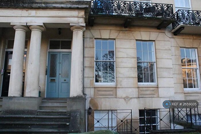 3 Bedroom Flat To Rent In Jesmond House, Cheltenham, GL50