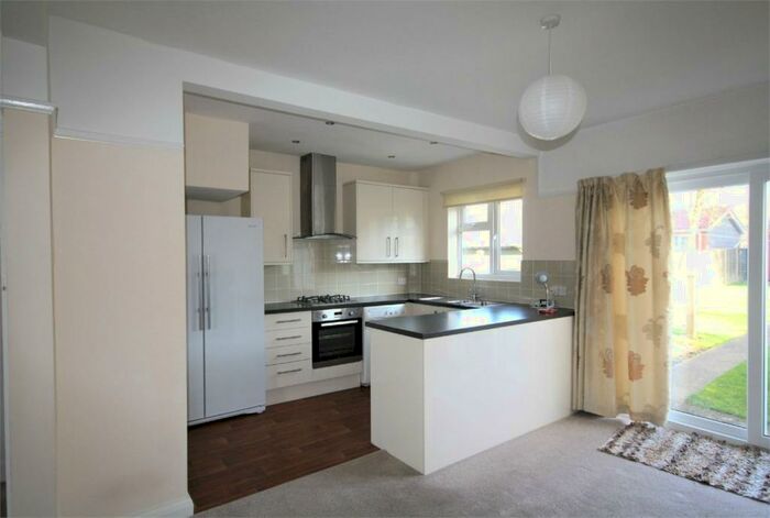 3 Bedroom Semi-Detached House To Rent In Love Lane, Iver, SL0