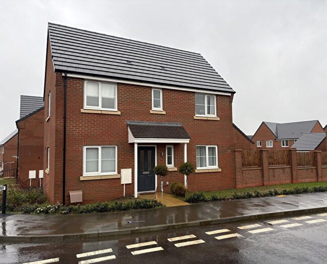 3 Bedroom Detached House For Sale In Heddles Way, Desborough, NN14