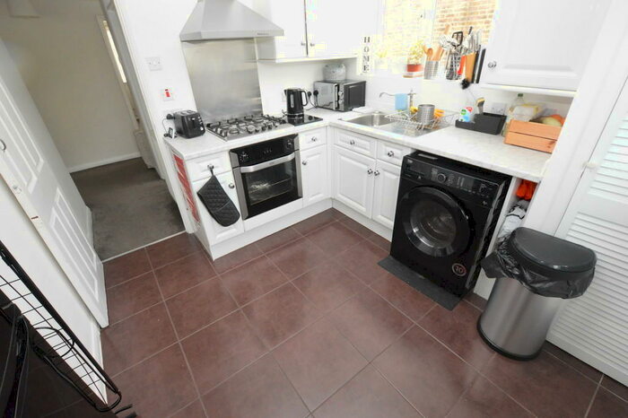 2 Bedroom Maisonette To Rent In Havelock Road, Croydon, CR0