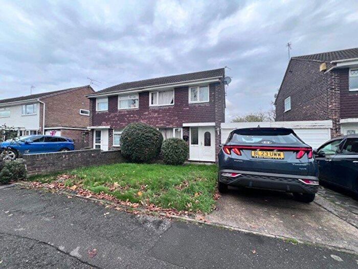 3 Bedroom Semi Detached House To Rent In Calderdale Drive, Long Eaton, NG10