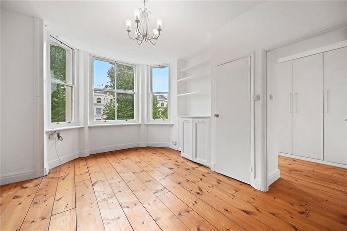 1 Bedroom Flat To Rent In Pinehurst Court, - Colville Gardens, London, W11
