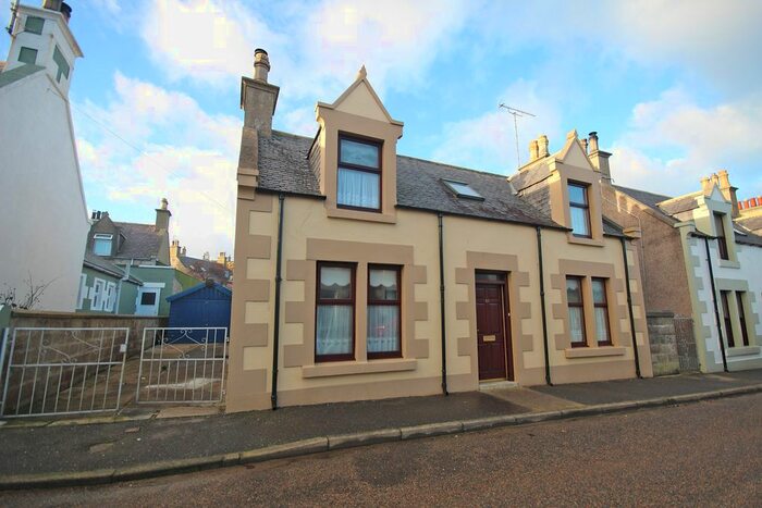 3 Bedroom Detached House For Sale In New Street, Findochty, AB56