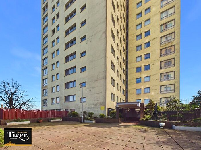 2 Bedroom Apartment To Rent In Avenham Lane, Preston, PR1