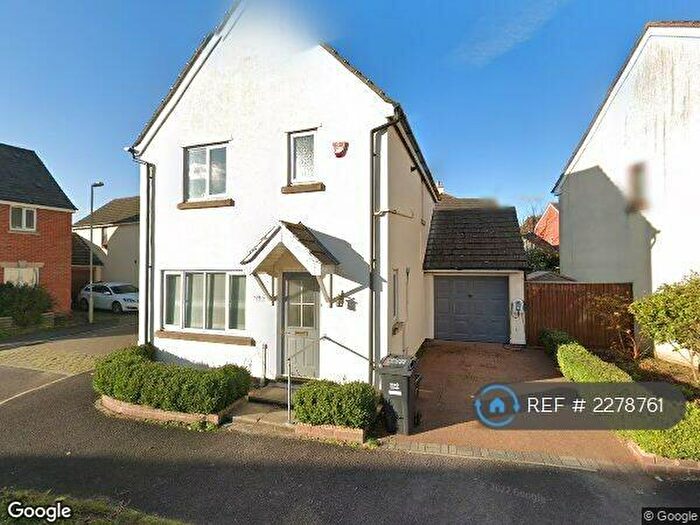 3 Bedroom Detached House To Rent In Foxglove Chase, Willand, Cullompton, EX15