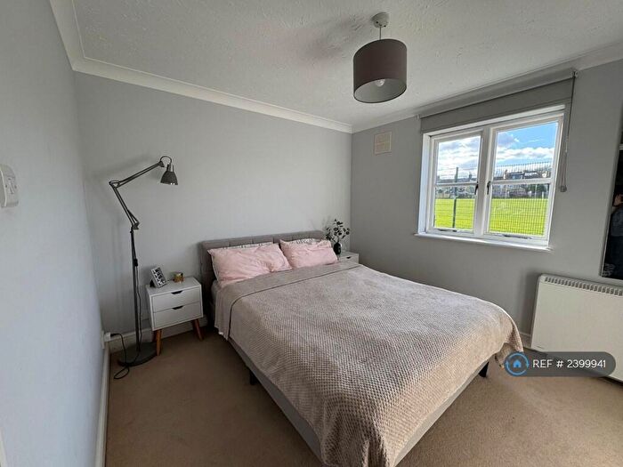 1 Bedroom Flat To Rent In Pincott Place, London, SE4