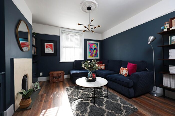 3 Bedroom Terraced House For Sale In Magdalene Place, Bristol, BS2