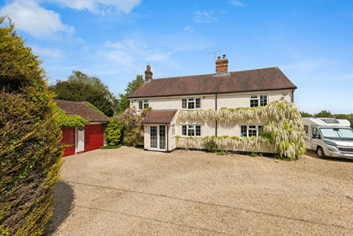 3 Bedroom Detached House For Sale In Ermin Street, Lambourn Woodlands, Hungerford, West Berkshire, RG17