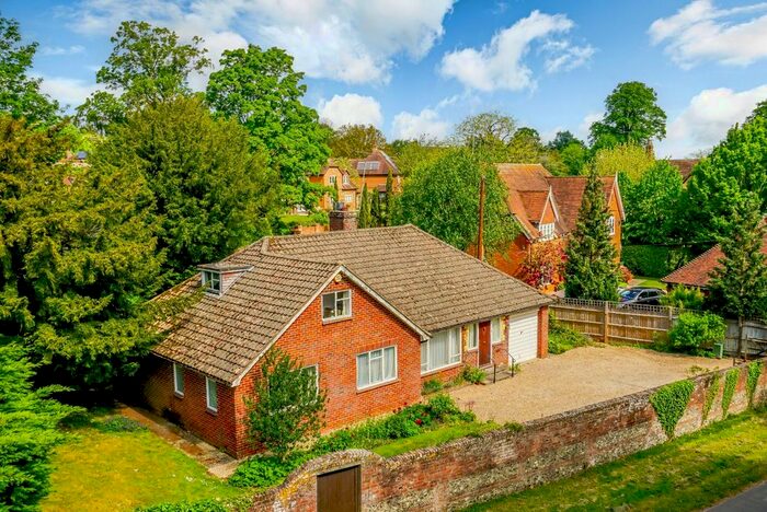 3 Bedroom Bungalow For Sale In Alton Road, South Warnborough, Hook, Hampshire, RG29