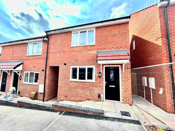 3 Bedroom Property To Rent In Horwood Drive, Gedling, Nottingham, NG4