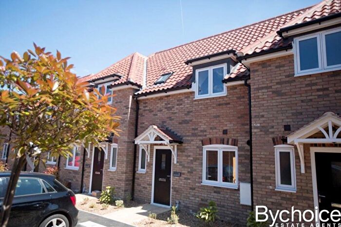 2 Bedroom Terraced House To Rent In Bernard Row, Hamlet Road, CB9