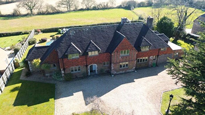 6 Bedroom Detached House For Sale In Elenors Grove, Ryde, Isle Of Wight, PO33