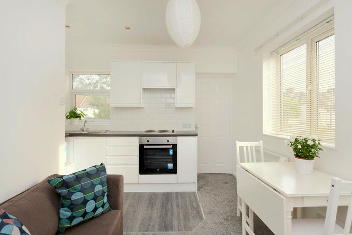 1 Bedroom Maisonette To Rent In East Street, Gillingham, ME7